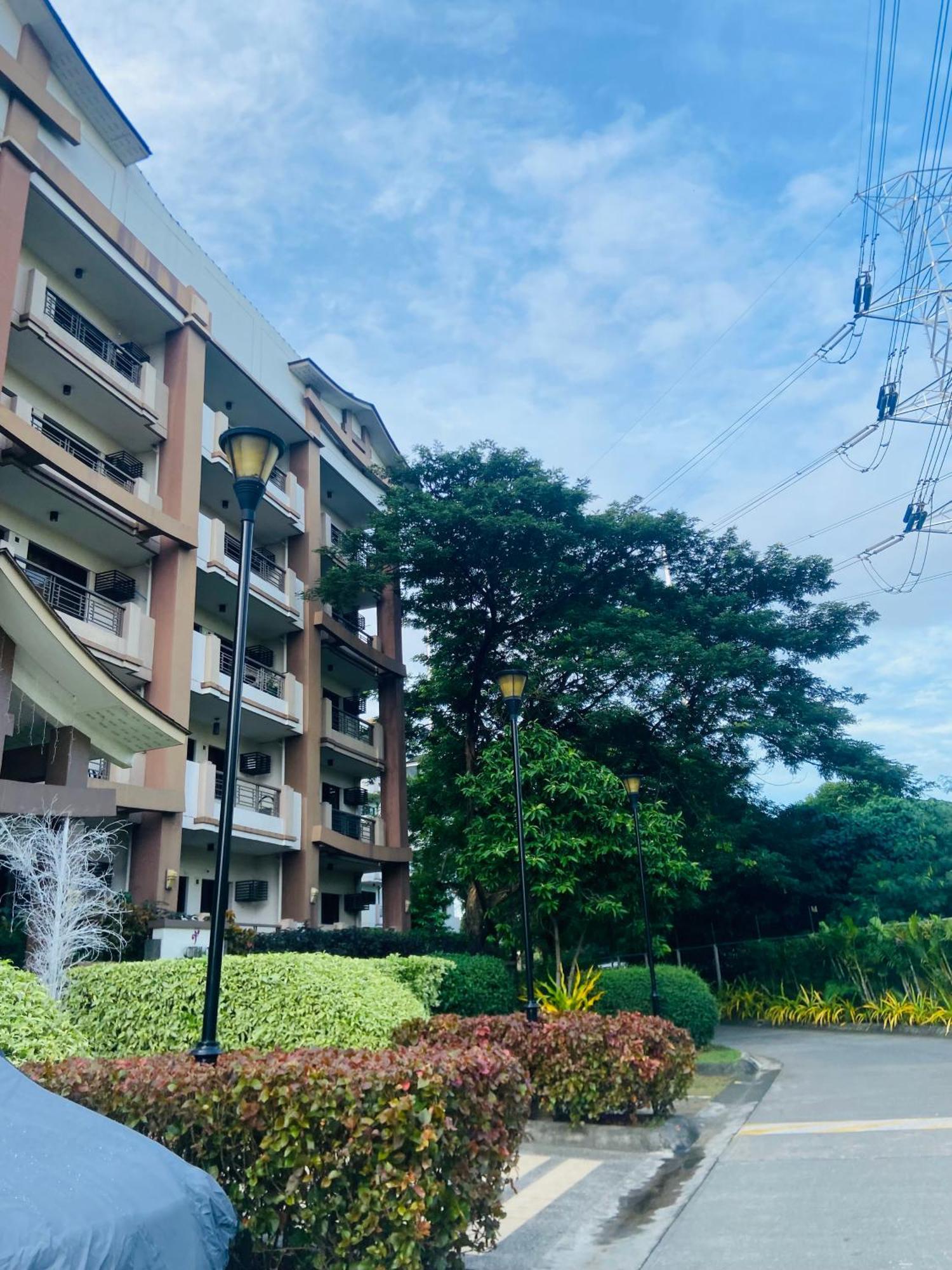 Rhapsody Residences Paranaque City Esterno foto